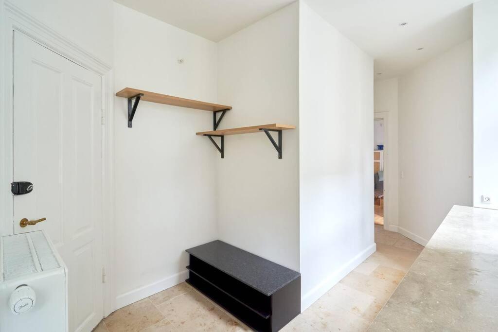 Spacious 3 Bedroom Manor Flat Next To Tivoli Kopenhaga Zewnętrze zdjęcie