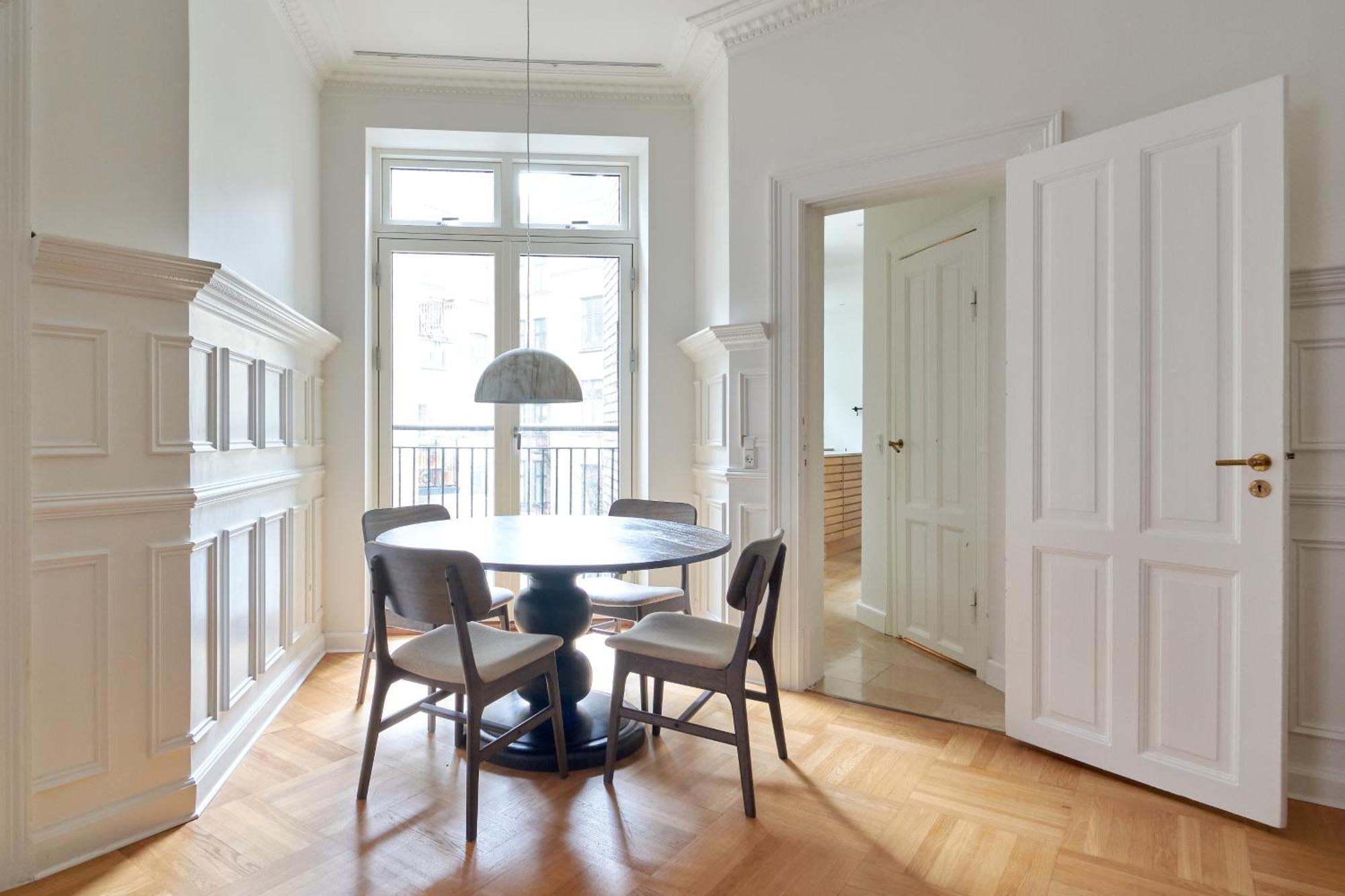 Spacious 3 Bedroom Manor Flat Next To Tivoli Kopenhaga Zewnętrze zdjęcie