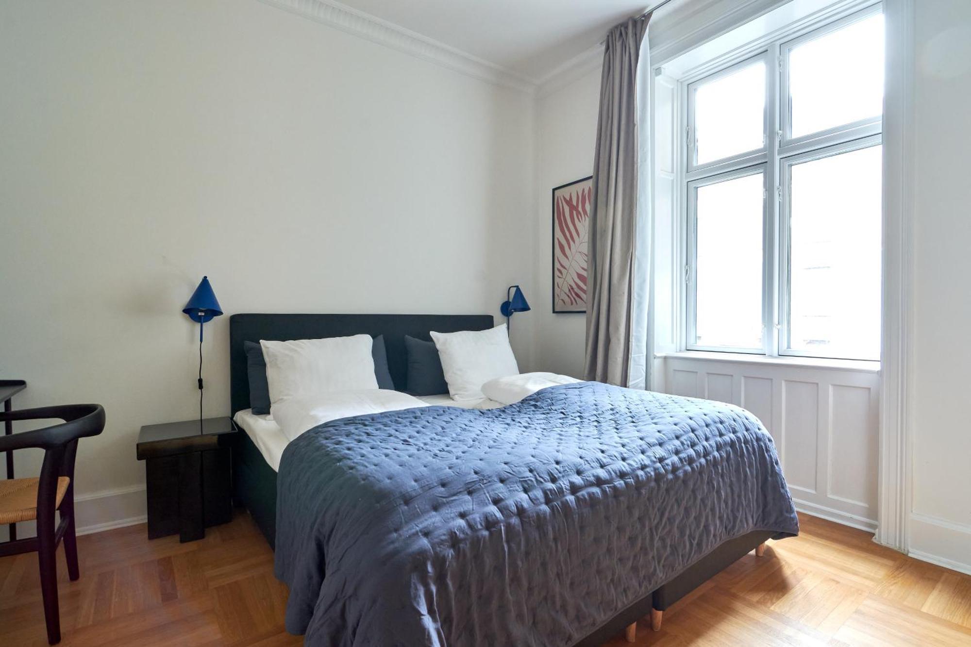 Spacious 3 Bedroom Manor Flat Next To Tivoli Kopenhaga Zewnętrze zdjęcie